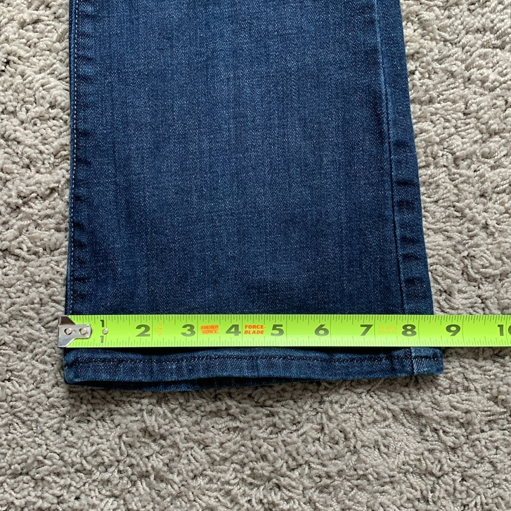 Levi’s Mid Rise Skinny Boot - Picture 16 of 16